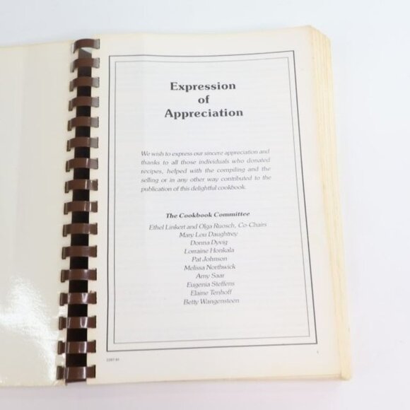 Vintage Cookbook Trinity Lutheran Lake Johana Church St Paul MN Midwest Recipes - Picture 2 of 9